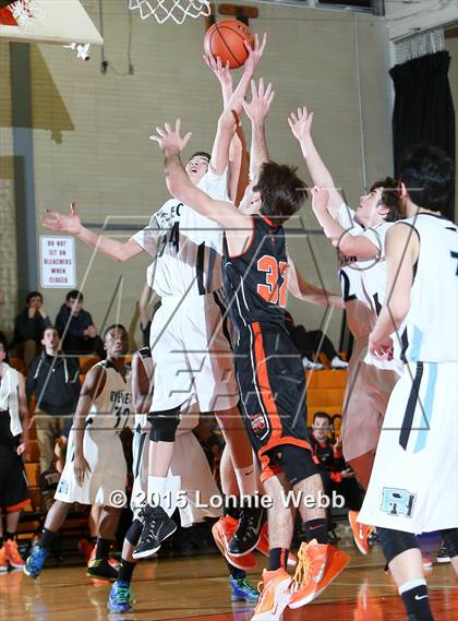 Thumbnail 2 in Rye Neck vs Mamaroneck (Mamaroneck Tournament) photogallery.