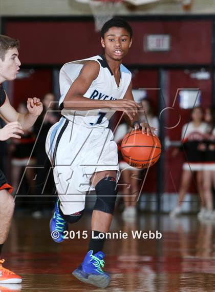 Thumbnail 1 in Rye Neck vs Mamaroneck (Mamaroneck Tournament) photogallery.
