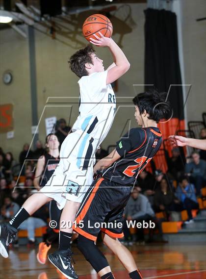 Thumbnail 3 in Rye Neck vs Mamaroneck (Mamaroneck Tournament) photogallery.