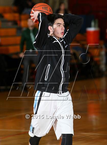 Thumbnail 2 in Rye Neck vs Mamaroneck (Mamaroneck Tournament) photogallery.
