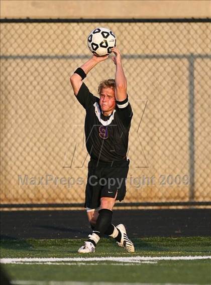 Thumbnail 2 in East Coweta vs Centennial (5A Semifinal) photogallery.