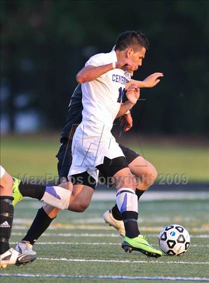 Thumbnail 3 in East Coweta vs Centennial (5A Semifinal) photogallery.