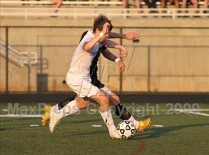 Thumbnail 3 in East Coweta vs Centennial (5A Semifinal) photogallery.