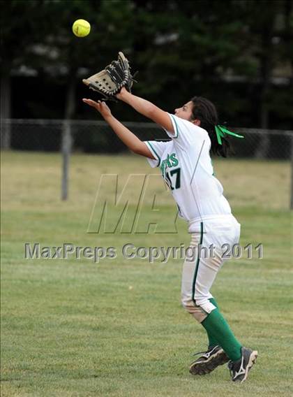 Thumbnail 3 in Cabrillo vs. Thousand Oaks photogallery.