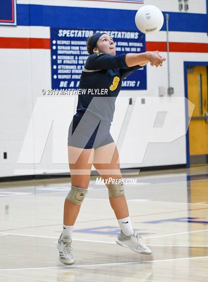Thumbnail 3 in Cape Fear @ Terry Sanford photogallery.