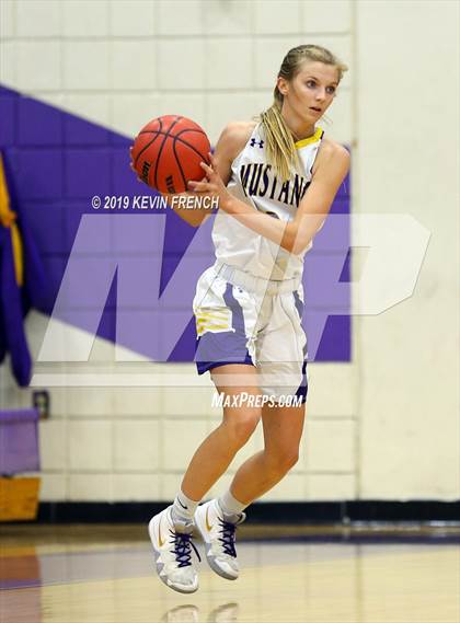 Thumbnail 1 in Williams Field @ Sunrise Mountain (AIA 5A Round 1 Playoff) photogallery.
