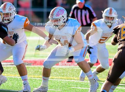 Thumbnail 3 in Eagle Pass vs. Hanna (UIL 6A Area Playoffs) photogallery.