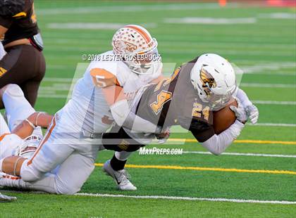 Thumbnail 3 in Eagle Pass vs. Hanna (UIL 6A Area Playoffs) photogallery.