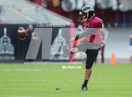 Thumbnail 2 in Fairfax vs Hamilton photogallery.