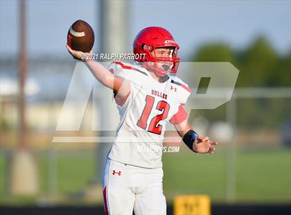 Thumbnail 1 in Fort Bend Travis vs. Fort Bend Dulles photogallery.