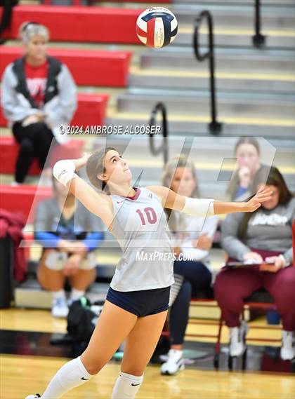 Thumbnail 2 in Tompkins vs. Cypress Woods (KISD/CFISD Tournament) photogallery.