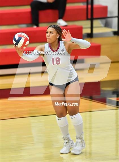 Thumbnail 2 in Tompkins vs. Cypress Woods (KISD/CFISD Tournament) photogallery.