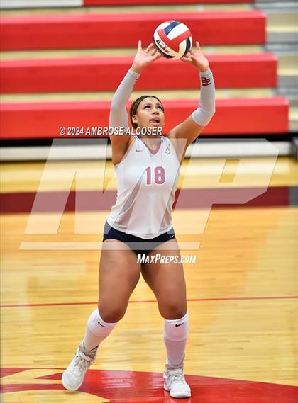 Thumbnail 3 in Tompkins vs. Cypress Woods (KISD/CFISD Tournament) photogallery.