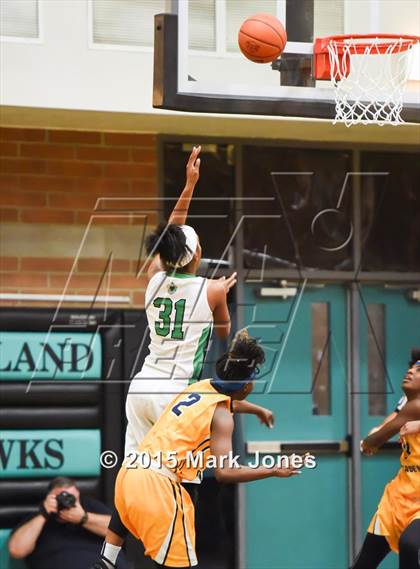 Thumbnail 2 in Riverdale Baptist vs. St. Mary's (Nike Tournament of Champions) photogallery.