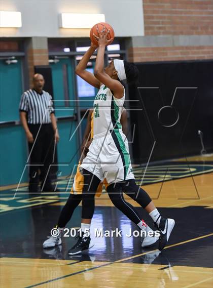 Thumbnail 2 in Riverdale Baptist vs. St. Mary's (Nike Tournament of Champions) photogallery.