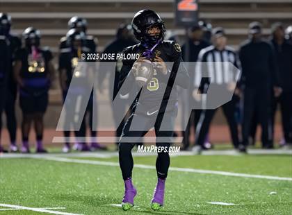 Thumbnail 3 in South Oak Cliff @ Port Neches-Groves (UIL 5A D2 Football Quarterfinals) photogallery.