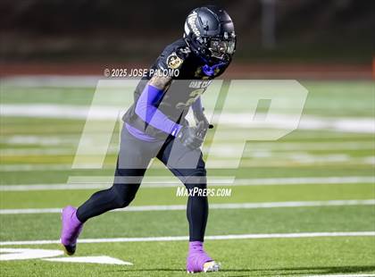 Thumbnail 2 in South Oak Cliff @ Port Neches-Groves (UIL 5A D2 Football Quarterfinals) photogallery.