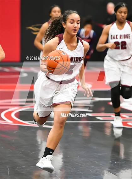 Thumbnail 2 in Christian vs. Oak Ridge (Nike Tournament of Champions) photogallery.
