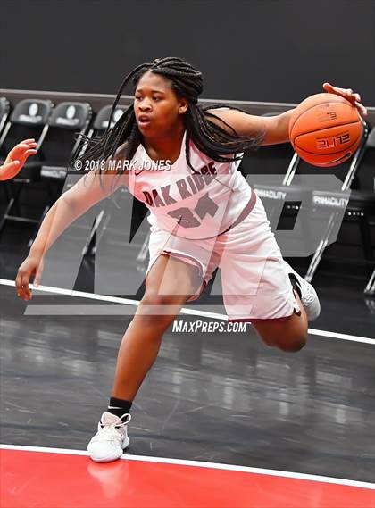 Thumbnail 2 in Christian vs. Oak Ridge (Nike Tournament of Champions) photogallery.