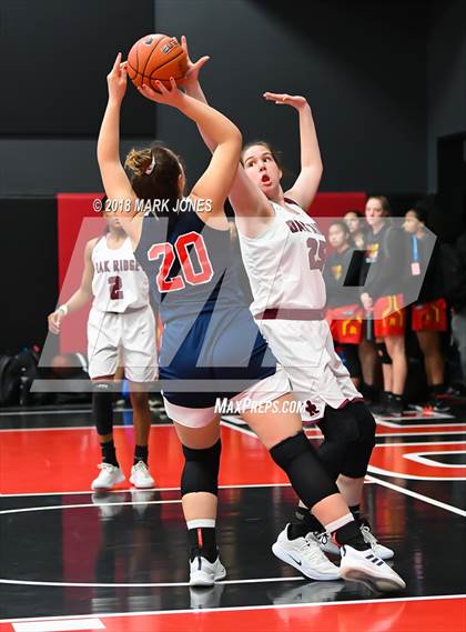 Thumbnail 3 in Christian vs. Oak Ridge (Nike Tournament of Champions) photogallery.