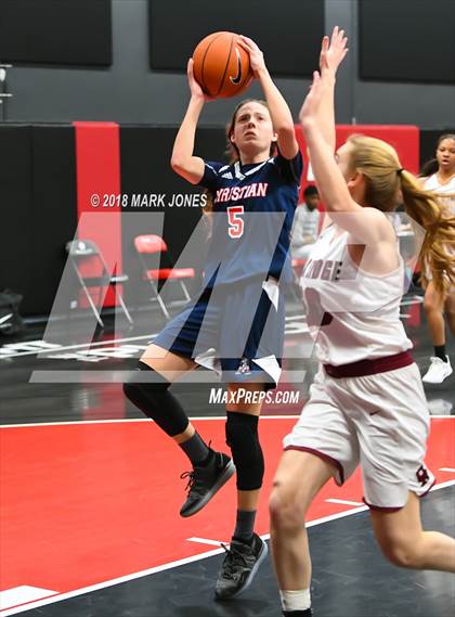 Thumbnail 3 in Christian vs. Oak Ridge (Nike Tournament of Champions) photogallery.