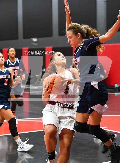 Thumbnail 1 in Christian vs. Oak Ridge (Nike Tournament of Champions) photogallery.