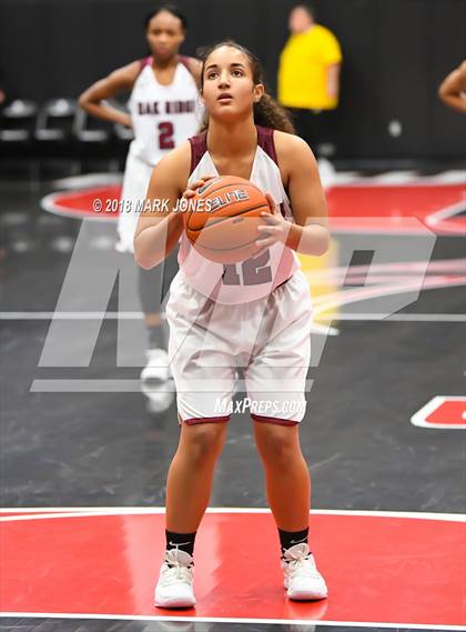 Thumbnail 2 in Christian vs. Oak Ridge (Nike Tournament of Champions) photogallery.