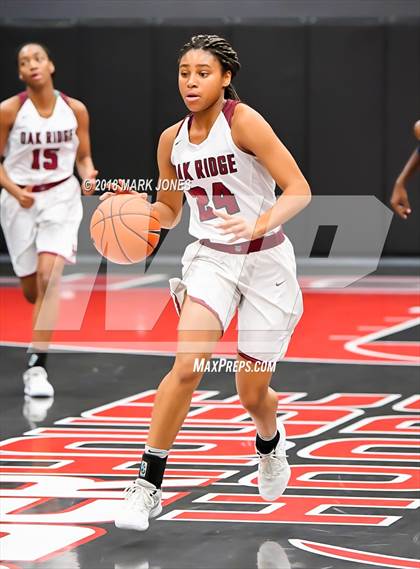 Thumbnail 2 in Christian vs. Oak Ridge (Nike Tournament of Champions) photogallery.