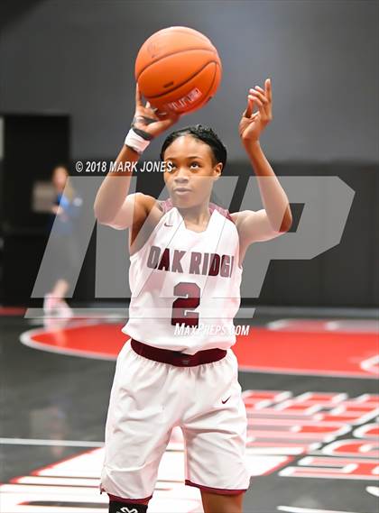 Thumbnail 2 in Christian vs. Oak Ridge (Nike Tournament of Champions) photogallery.