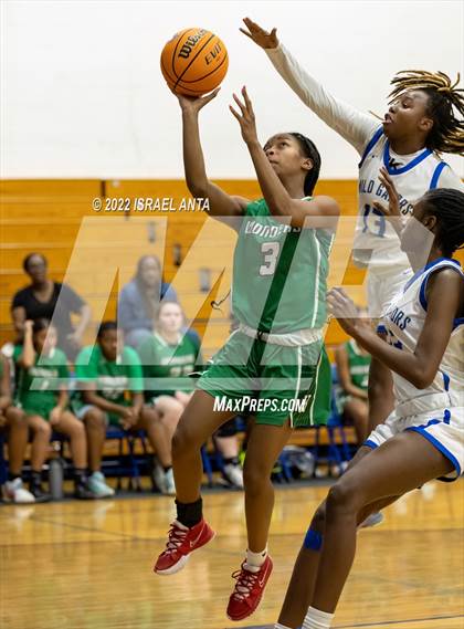 Thumbnail 3 in Lake View vs A.L. Brown (Robeson County Shootout) photogallery.