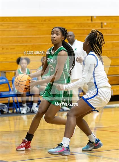 Thumbnail 1 in Lake View vs A.L. Brown (Robeson County Shootout) photogallery.