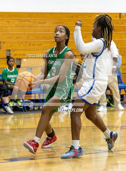 Thumbnail 2 in Lake View vs A.L. Brown (Robeson County Shootout) photogallery.