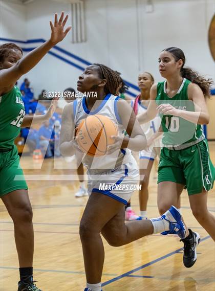 Thumbnail 2 in Lake View vs A.L. Brown (Robeson County Shootout) photogallery.