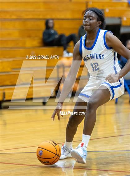 Thumbnail 1 in Lake View vs A.L. Brown (Robeson County Shootout) photogallery.