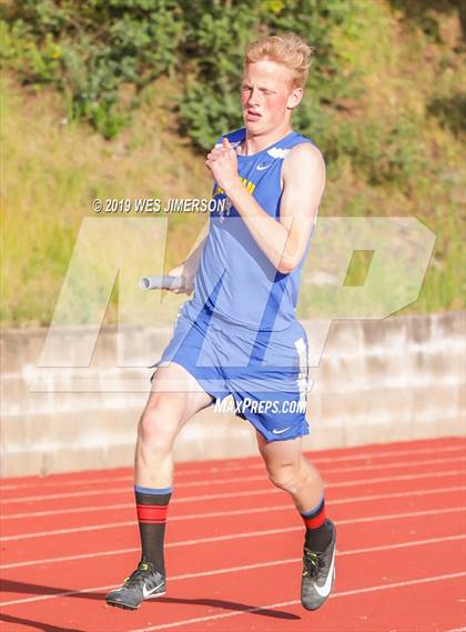 Thumbnail 1 in FVL Championships  (110 High Hurdles, 300 , 4x100 Relay, 4x400 Relay) photogallery.