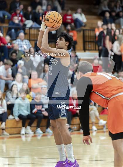 Thumbnail 3 in St. Francis Episcopal vs. Washington (Kevin Brown Memorial Tournament of champions) photogallery.