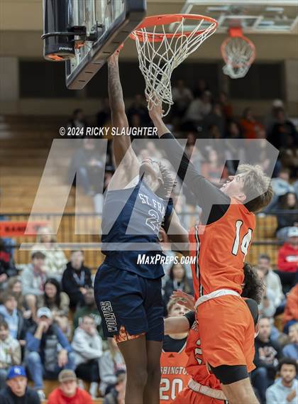 Thumbnail 1 in St. Francis Episcopal vs. Washington (Kevin Brown Memorial Tournament of champions) photogallery.