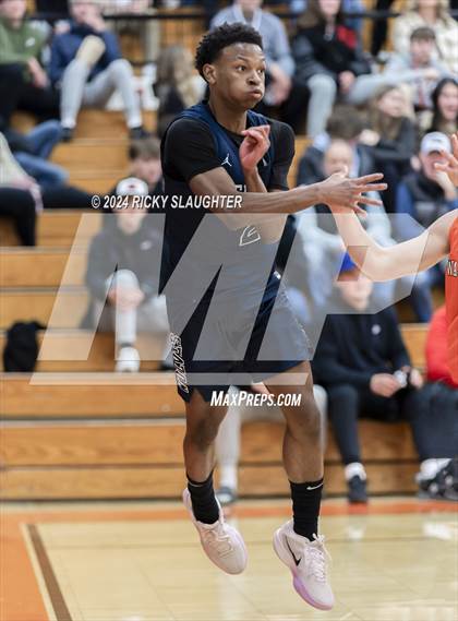 Thumbnail 3 in St. Francis Episcopal vs. Washington (Kevin Brown Memorial Tournament of champions) photogallery.