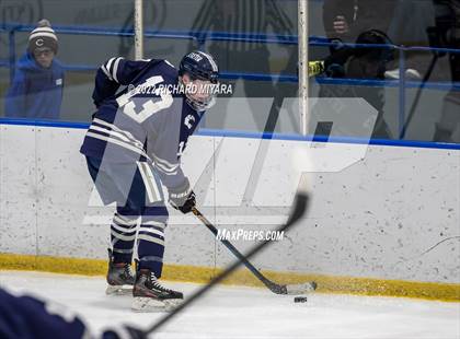 Thumbnail 2 in Concord vs Exeter (Brian C. Stone Christmas Tournament) photogallery.
