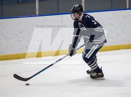 Thumbnail 1 in Concord vs Exeter (Brian C. Stone Christmas Tournament) photogallery.