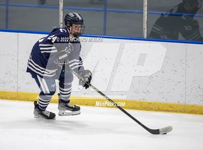 Thumbnail 2 in Concord vs Exeter (Brian C. Stone Christmas Tournament) photogallery.