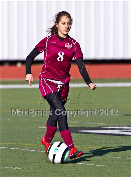 Thumbnail 3 in Pearland vs Bellaire (Pearland Soccer Classic) photogallery.