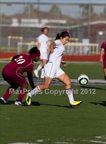 Thumbnail 1 in Pearland vs Bellaire (Pearland Soccer Classic) photogallery.