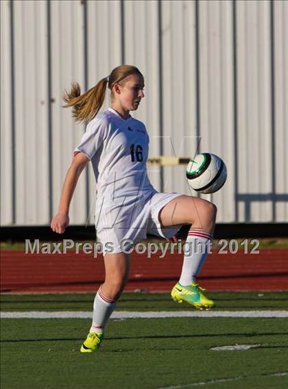 Thumbnail 1 in Pearland vs Bellaire (Pearland Soccer Classic) photogallery.