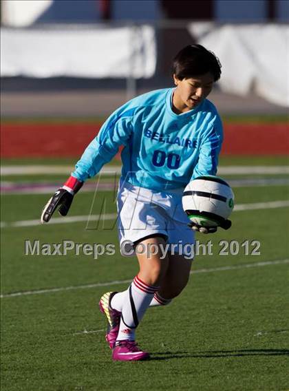 Thumbnail 3 in Pearland vs Bellaire (Pearland Soccer Classic) photogallery.