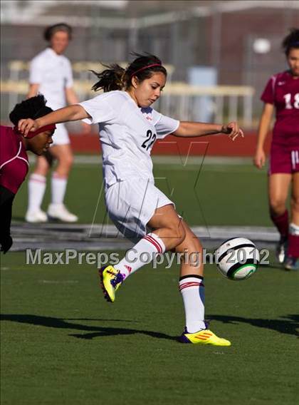 Thumbnail 2 in Pearland vs Bellaire (Pearland Soccer Classic) photogallery.