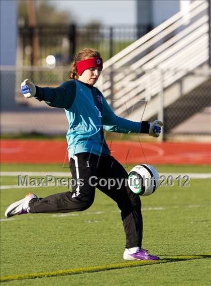 Thumbnail 1 in Pearland vs Bellaire (Pearland Soccer Classic) photogallery.