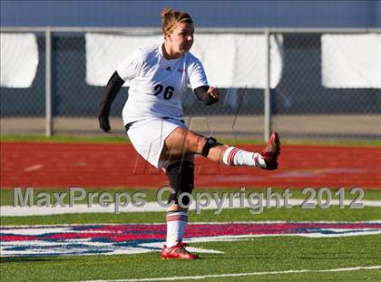 Thumbnail 2 in Pearland vs Bellaire (Pearland Soccer Classic) photogallery.