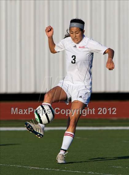 Thumbnail 2 in Pearland vs Bellaire (Pearland Soccer Classic) photogallery.
