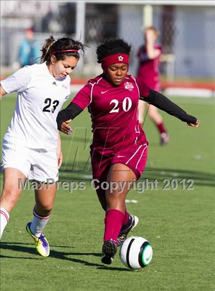 Thumbnail 2 in Pearland vs Bellaire (Pearland Soccer Classic) photogallery.